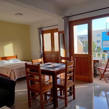 One Cozy Bedroom - Studio In Santa Maria Exterior foto