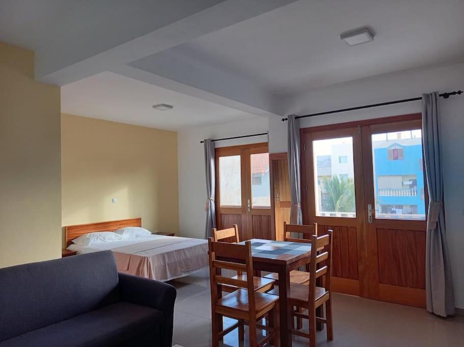 One Cozy Bedroom - Studio In Santa Maria Exterior foto